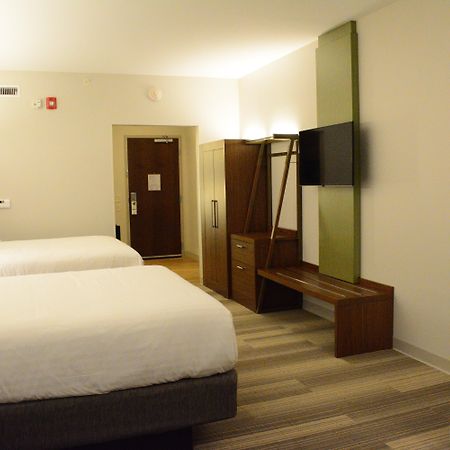 Holiday Inn Express & Suites Lexington Park California By Ihg Zewnętrze zdjęcie