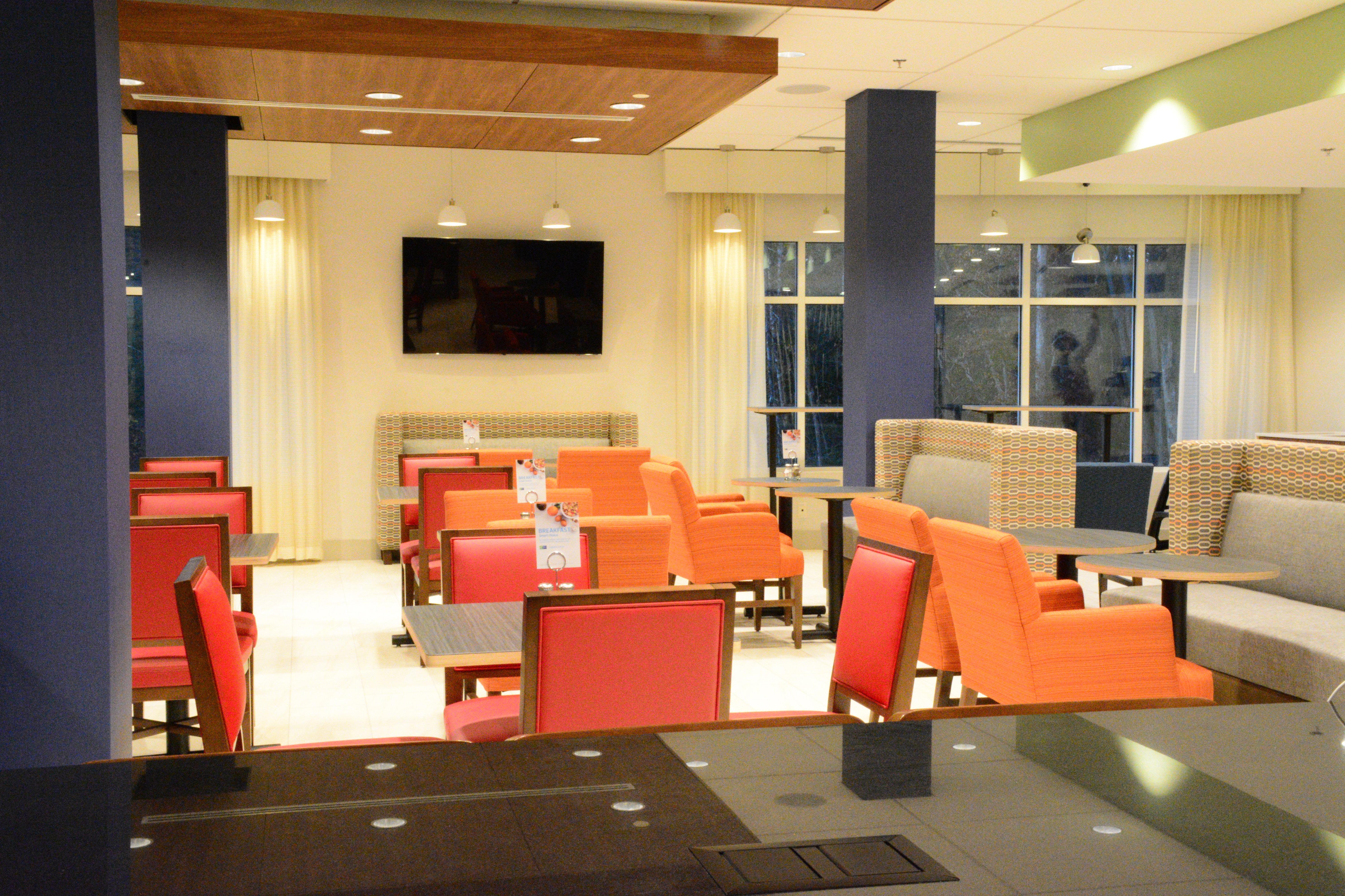 Holiday Inn Express & Suites Lexington Park California By Ihg Zewnętrze zdjęcie