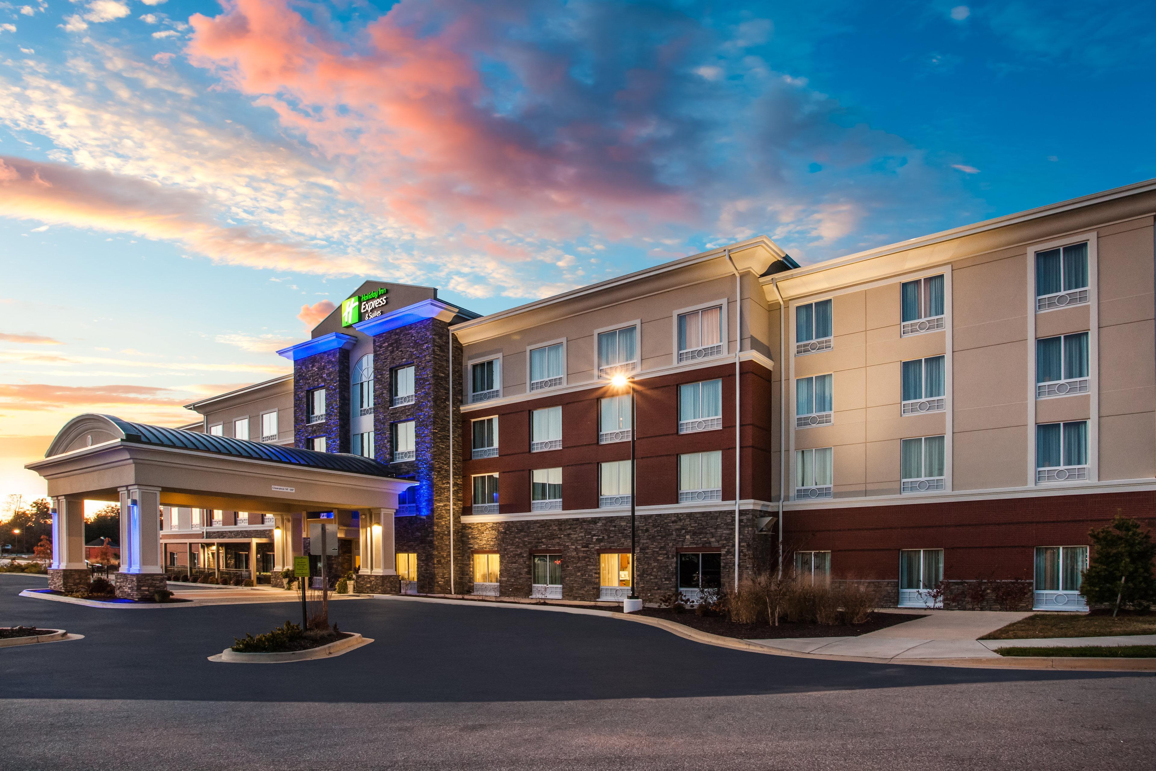 Holiday Inn Express & Suites Lexington Park California By Ihg Zewnętrze zdjęcie