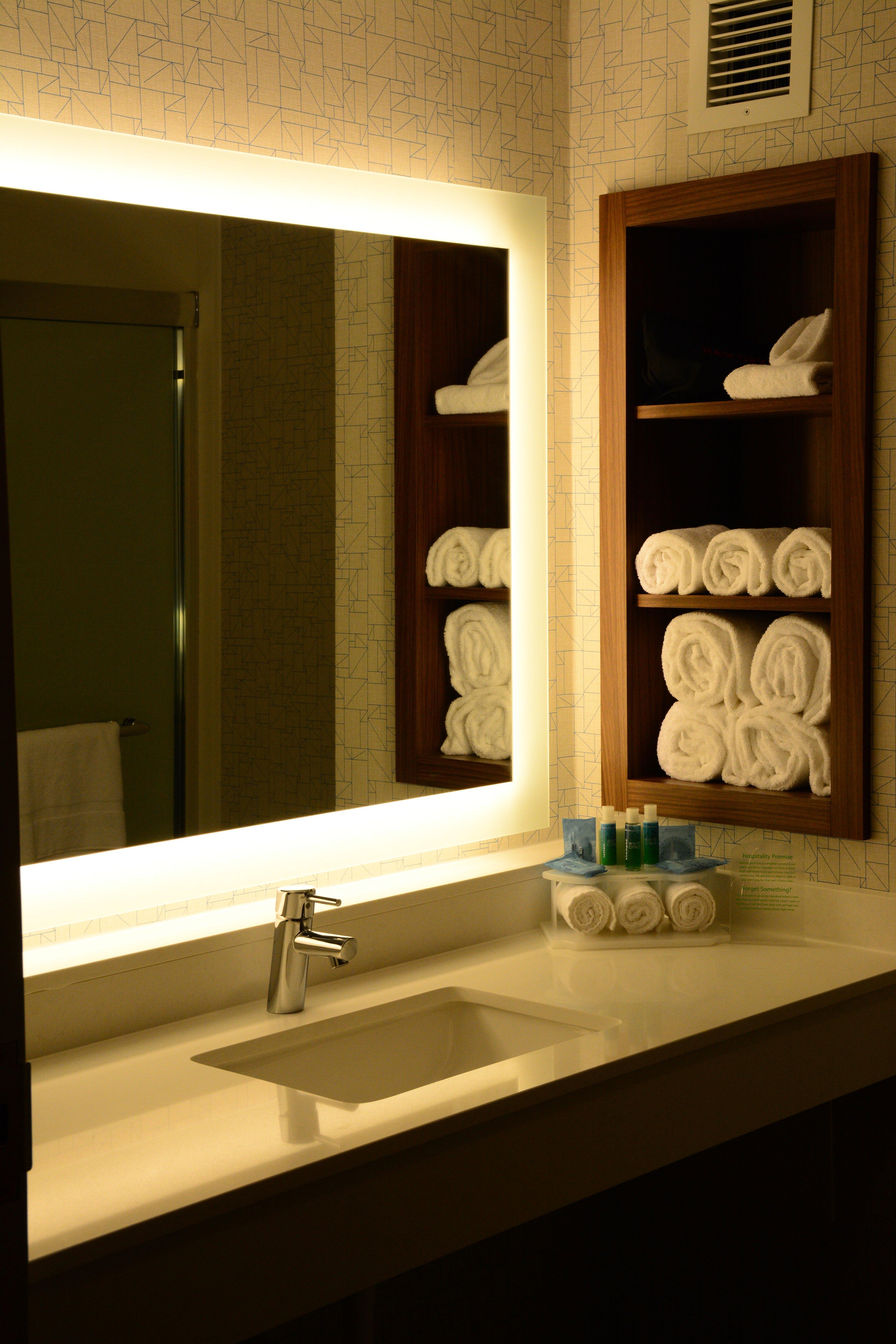 Holiday Inn Express & Suites Lexington Park California By Ihg Zewnętrze zdjęcie